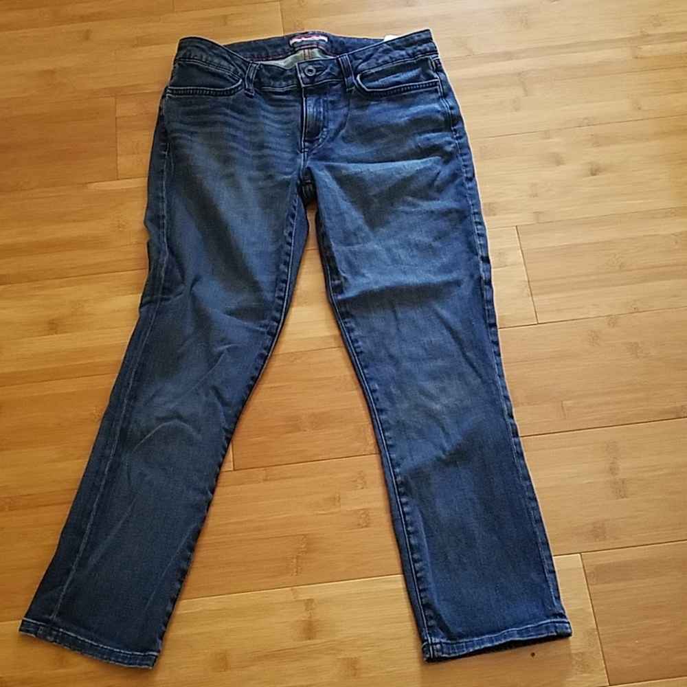 Tommy Hilfiger crop size 2 Jean